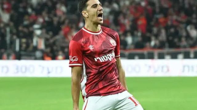 רק בריאות. דן ביטון (צילום: ברני ארדוב)