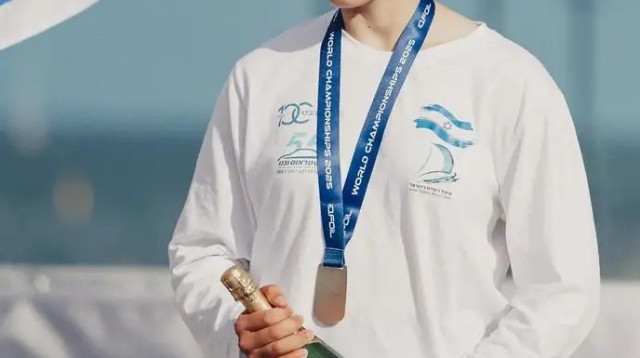 עוד הישג נהדר. שטיינברג (צילום: אתר רשמי, sailing energy)