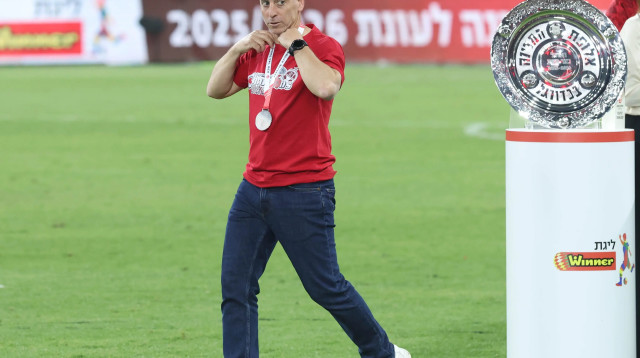 מאמן הפועל באר שבע רן קוז'וך (צילום: דני מרון)