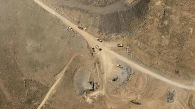 צילומי לוויין חפירות באיראן (צילום: צילום מסך מתוך תיעוד שפורסם על ידי CNN)