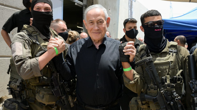 ראש הממשלה נתניהו באוגדה 36 בגבול הצפון (צילום: מעיין טואף/לע״מ)