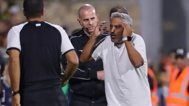 כמו תמיד, חייב נקודות. יצחקי (צילום: מאור אלקסלסי)