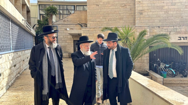 הרב הרב אליהו המרה (מימין) (צילום: יח"צ)