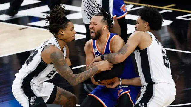 כשהם נבהלו, הוא לקח אחריות. ברונסון (צילום: GettyImages)