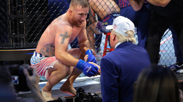 קרב ה-UFC בבית הלבן (צילום: gettyimages)