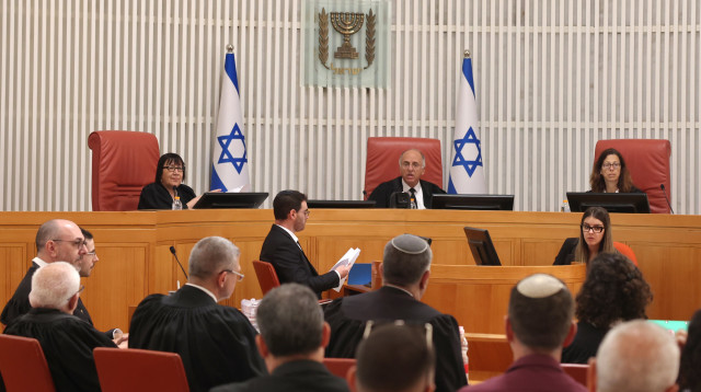 הדיון בבג"צ על מינוי ראבילו, השופט נעם סולברג (צילום: מרק ישראל סלם)