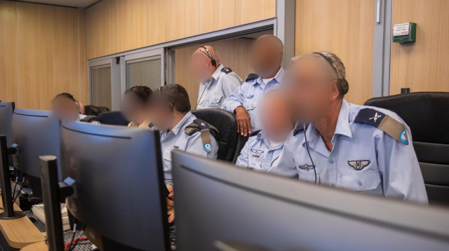 יחידת "נחלת בינימין בחיל האוויר" - אחראים על בנק המטרות של צה"ל  (צילום: דובר צה"ל)