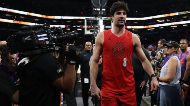 עדיין במוקד תשומת הלב. אבדיה (צילום: GettyImages, Christian Petersen)