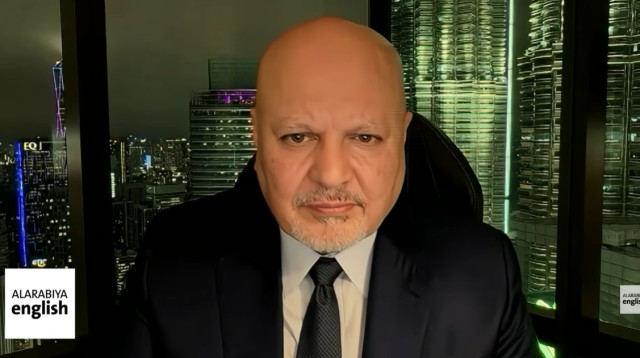 קארים חאן בריאיון  (צילום: צילום מסך יוטיוב)