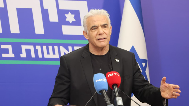 יו"ר יש עתיד, ח"כ יאיר לפיד (צילום: מרק ישראל סלם)