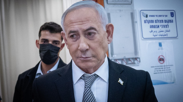 נתניהו בבית המשפט המחוזי בירושלים (צילום:  Yonatan Sindel/Flash90)