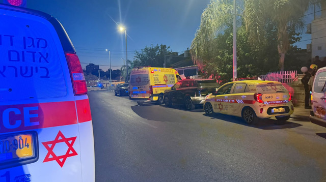 אמבולנס בבאר שבע (צילום: תיעוד מבצעי מד"א)