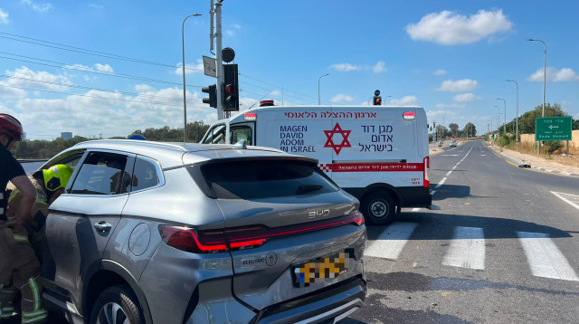5 פצועים בתאונת דרכים סמוך לג'לג'וליה (צילום: תיעוד מבצעי מד"א)