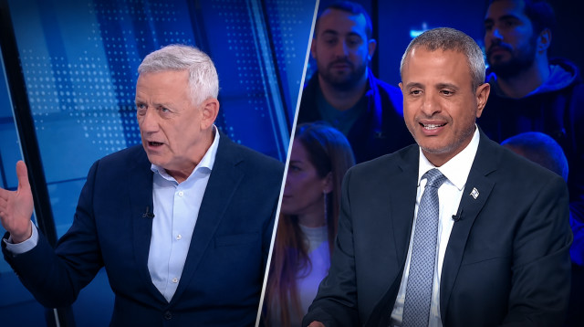 גיא בוסי, בני גנץ (צילום: צילום מסך ערוץ 12, צילום מסך ערוץ 14)