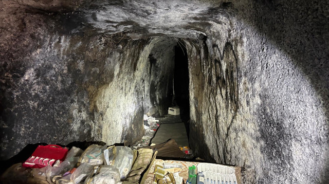 המנהרות בתוך הבופור (צילום: אבי אשכנזי)