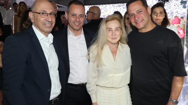 רז קינסטליך, אורית אפרתי, אייל בן-סימון ובני גבאי (צילום: רפי דלויה)