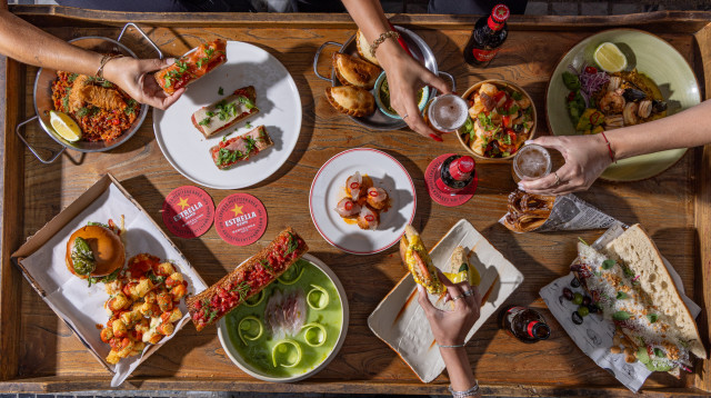 Mercado Estrella Damm בשרונה מרקט (צילום: דניאל לילה)