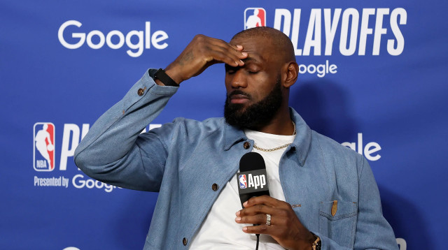 שחקן לוס אנג'לס לייקרס לברון ג'יימס (צילום: GettyImages, Luke Hales)
