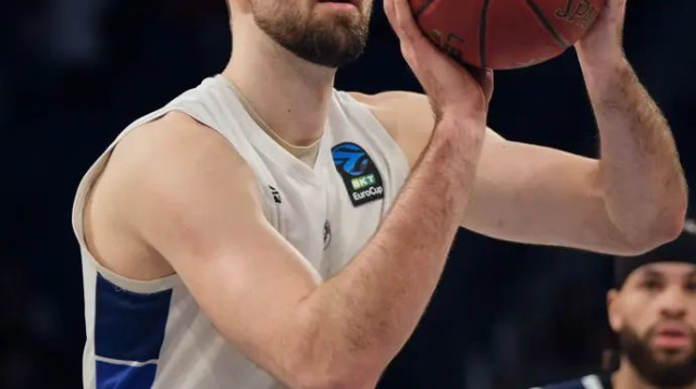 מתקרב. מילטיץ' (צילום: אימג'בנק  GettyImages)