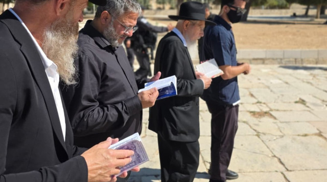 איתמר בן גביר בהר הבית, תשעה באב 2026 (צילום: דוברות השר )
