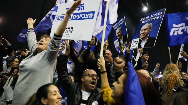 תומכי הליכוד, 2020 (צילום: אוליבייה פיטוסי פלאש 90 )