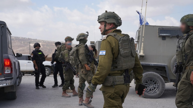 פעילות הכוחות בזירת הפיגוע סמוך לחוות גלעד (צילום: דובר צה"ל)
