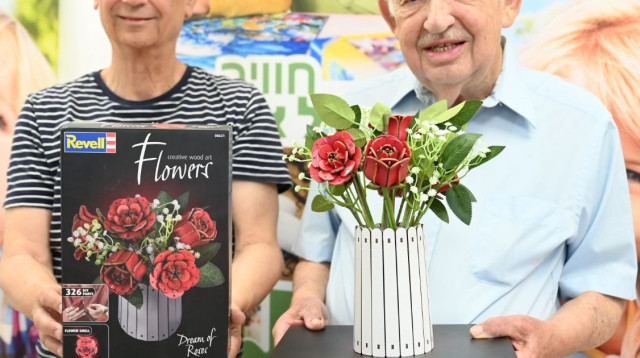 ערכת Flowers (צילום: יחצ)