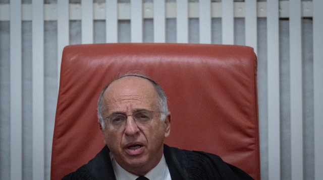 השופט נעם סולברג (צילום: יונתן זינדל פלאש 90)