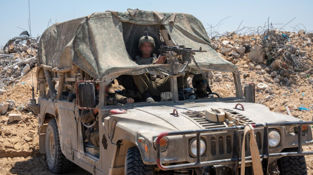 פעילות כוחות חטיבה 188 בדרום רצועת עזה, מזרחית לקו הצהוב (צילום: דובר צה"ל)