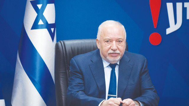 ליברמן. מכוון לראשות הממשלה (צילום: פלאש 90)
