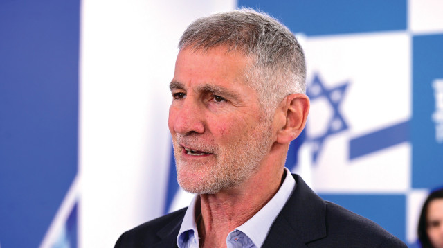 יו"ר מפלגת הדמוקרטים אלוף (מיל') יאיר גולן (צילום: אבשלום ששוני)