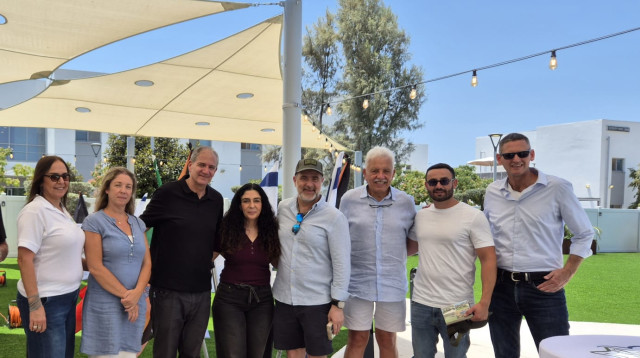 חנוכת פארק הלוחמים החדש במקסיקו (צילום: יחצ)