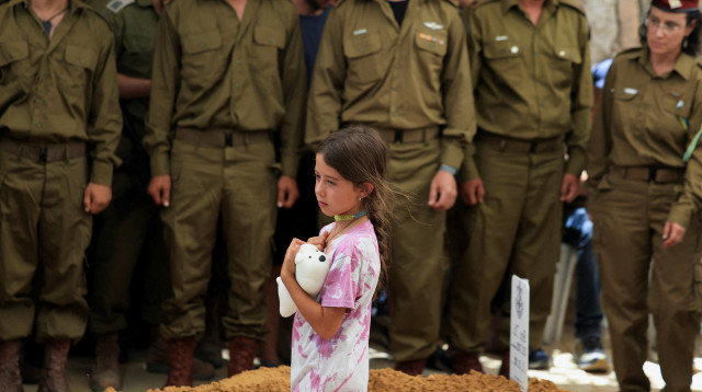 הלווית רס"ן (מיל') הראל בירנשטוק ז"ל שנפל בלבנון (צילום: רויטרס)