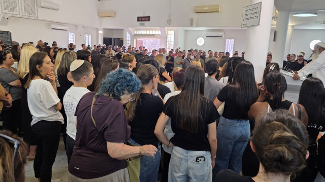 הלווית אלדר דיין (צילום: רמי שני)
