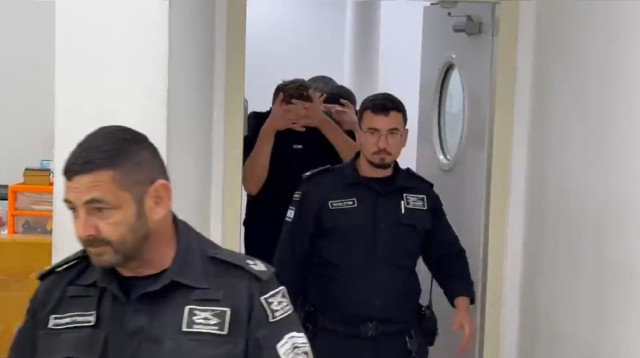 שני החשודים ברצח אלדד דיין (צילום: צילום מסך,הודיה רן, וואלה)