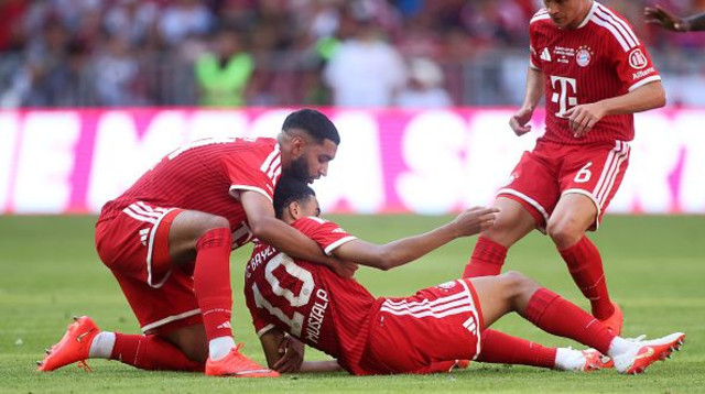 ג'מאל מוסיאלה ברגע ההתמוטטות (צילום: Getty images)