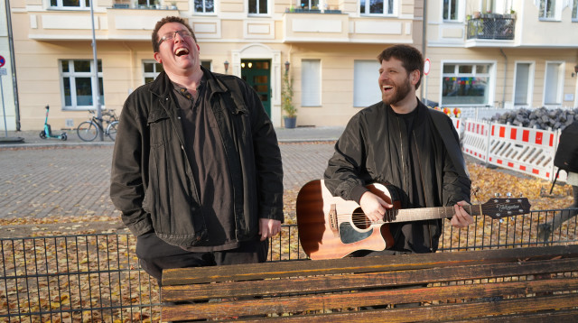 כתבה על Adam & Eyal (צילום: אורן בירנברג)