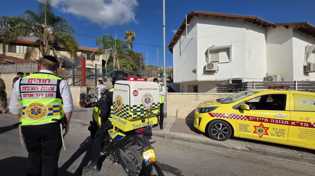 צוותי מד"א באירוע בבית שמש (צילום: תיעוד מבצעי מד"א)