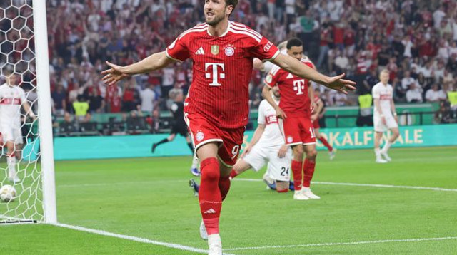 הארי קיין חוגג במדי באיירן מינכן (צילום: Jürgen Fromme - firo sportphoto)