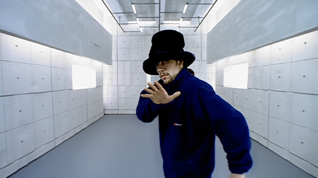 Jamiroquai - Virtual Insanity (צילום: צילום מסך יוטיוב)