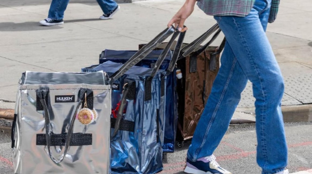 Hulken ברחובות ניו יורק (צילום: אינסטגרם hulkenbag)