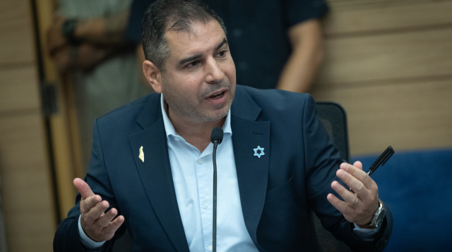 אושר שקלים (צילום: יונתן זינדל פלאש 90)
