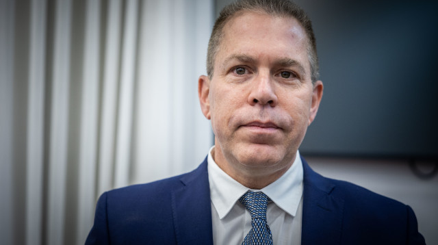 גלעד ארדן (צילום: יונתן זינדל, פלאש 90)