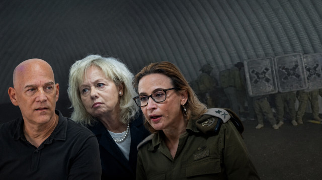 יפעת תומר ירושלמי, גלי בהרב מיארה וגיא פלג על רקע קטע מהסרטון של "שדה תימן" (צילום: צילום מסך ערוץ 12,יונתן זינדל פלאש 90,חיים גולדברג פלאש 90)