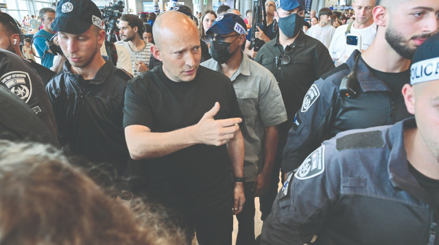 נפתלי בנט (צילום: אבשלום ששוני)