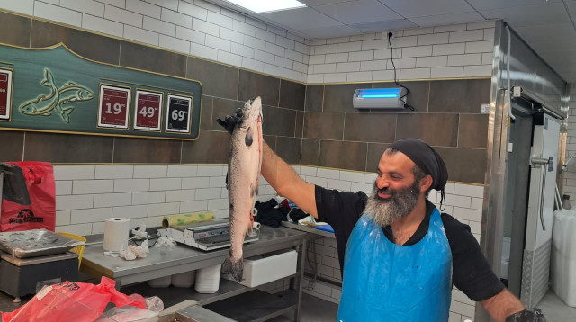 קינג סטור בראש העין (צילום: משה כהן)
