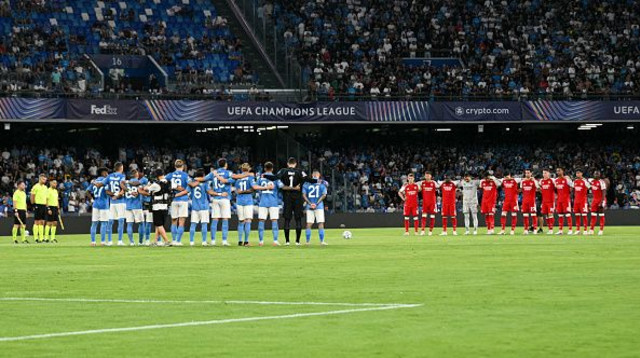 שחקני נאפולי וארסנל (צילום: gettyimages)