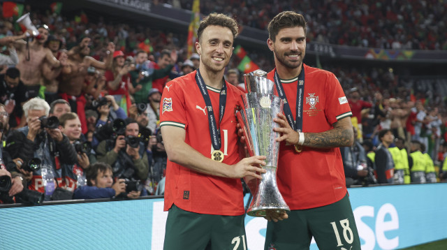 רובן נבס ודיוגו ז'וטה (צילום: Maja Hitij - UEFA / Contributor)