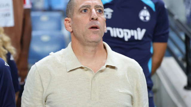 רן קוז'וך, מאמן הפועל באר שבע (צילום: אודי ציטיאט)
