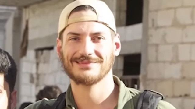 אוסטין טייס (צילום: צילום מסך יוטיוב)